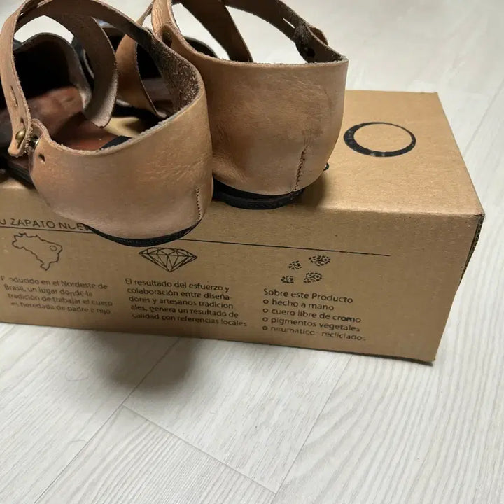 [SOLD OUT] [42] caboclo 카보클로 cuki (black&amp;natural)