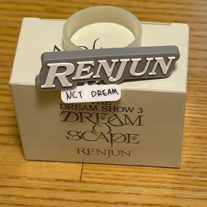 [BUNJANG] NCT Dream Renjun Fanlight Decoration Official Japanese Goods / NCT DREAM 런쥔 팬라이트 응원봉 꾸밈 일본공식굿즈