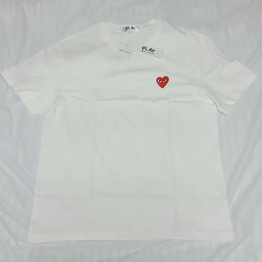 [BUNJANG] Comme des Garcons Play Red Heart T-shirt / (새제품) 꼼데가르송 PLAY 반팔 티셔츠  100~ 105