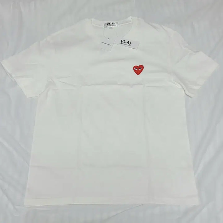 [BUNJANG] Comme des Garcons Play Red Heart T-shirt / (새제품) 꼼데가르송 PLAY 반팔 티셔츠  100~ 105