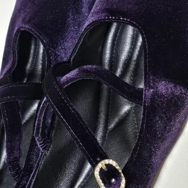 [BUNJANG] BearPaw Velvet Flat Shoes Size 250mm / 베어파우 벨벳 플랫슈즈 250mm(택포)