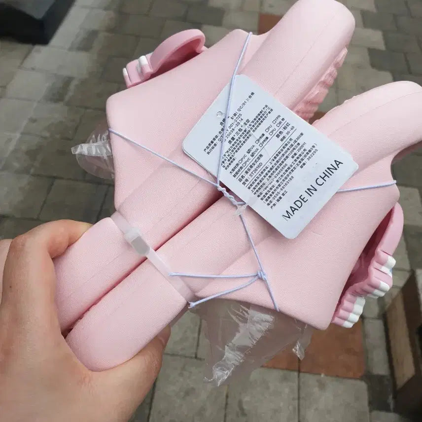 [SOLD OUT] 다이소보다싸다)230 마이멜로디 연핑크 슬리퍼 팝니다