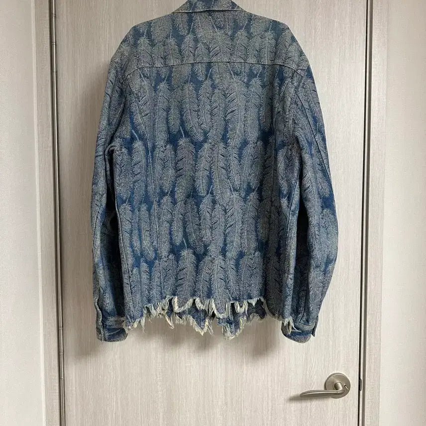 [SOLD OUT] 캐피탈 페더자켓