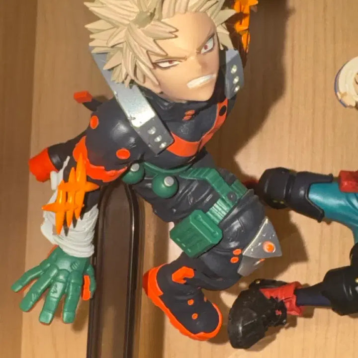 [BUNJANG] My Hero Academia Bakugo Figure / 나히아 바쿠고 피규어