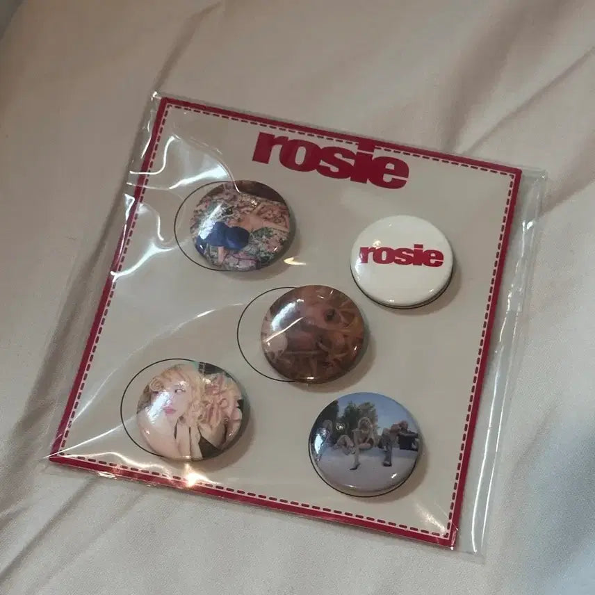 [BUNJANG] Blackpink Rosé 1st Anniversary Pop-up Pin Button Set / 로제 rosie 1주년 팝업 pop-up 핀버튼 캔뱃지 / 블랙핑크 포카