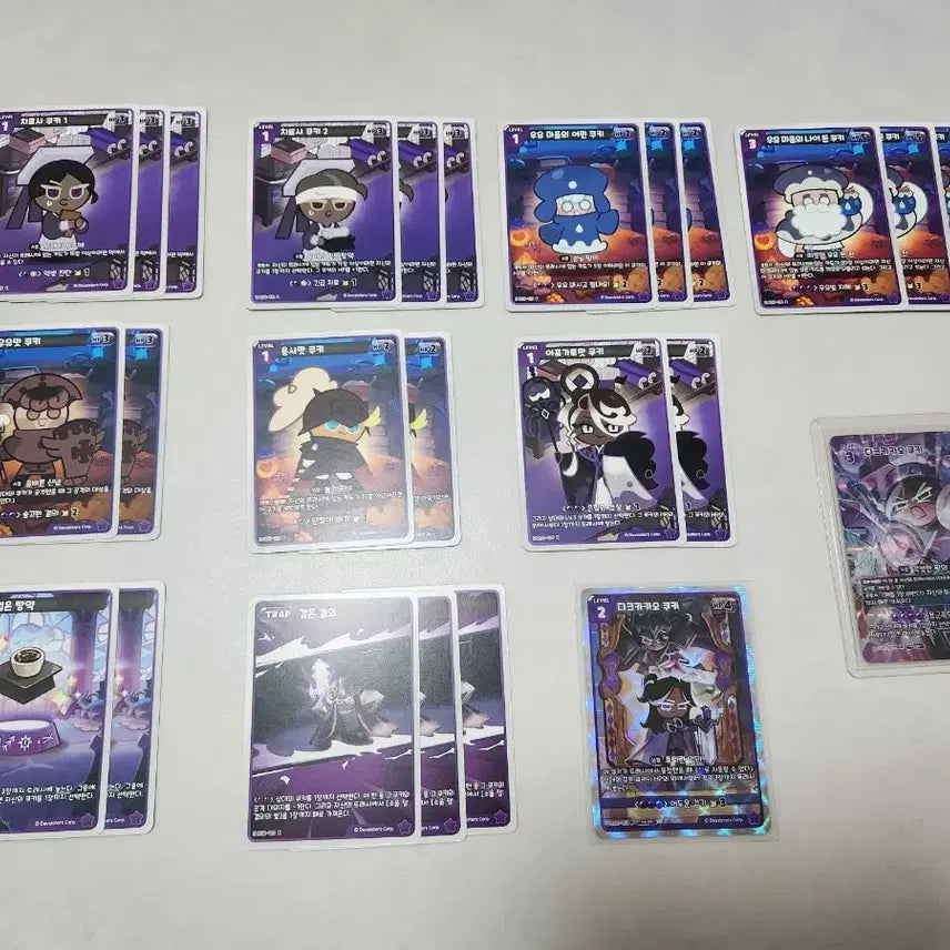 [BUNJANG] Cookie Run Dark Cacao Cookie SUR Card Set / (새상품) 쿠키런 다크카카오 쿠키 sur 카드 + 띠부씰