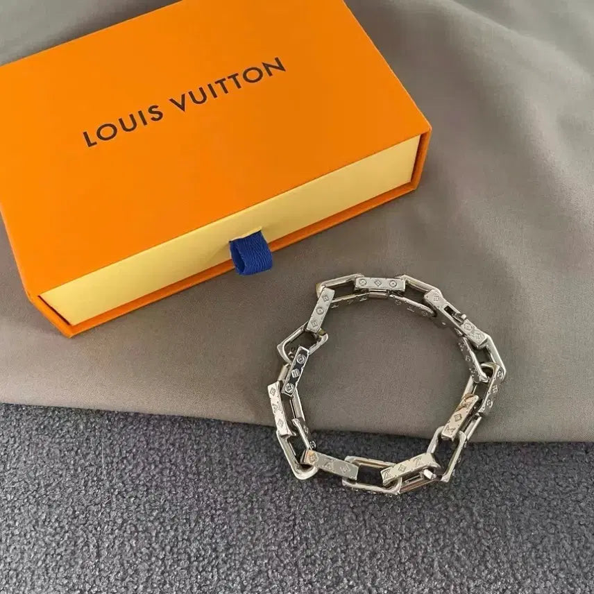 [BUNJANG] Louis Vuitton Monogram Chain Bracelet Silver / 루이비통 모노그램 체인 팔찌 실버