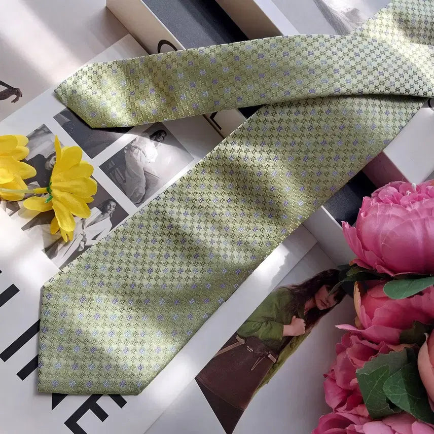[BUNJANG] Celine Triomphe Jacquard Silk Tie / 셀린느 실크 민트 트리오페 자수 넥타이 9.1cm A+등급 K2556