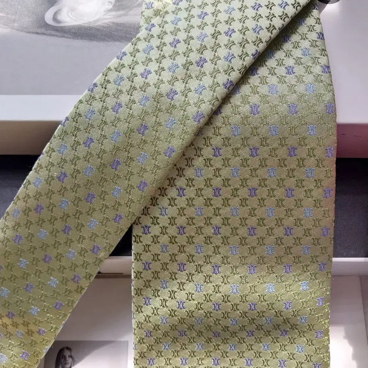 [BUNJANG] Celine Triomphe Jacquard Silk Tie / 셀린느 실크 민트 트리오페 자수 넥타이 9.1cm A+등급 K2556