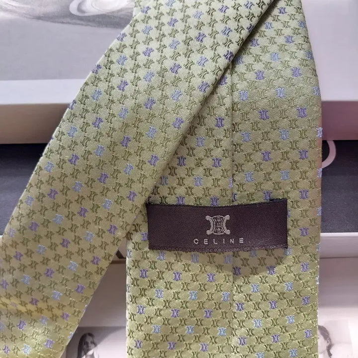 [BUNJANG] Celine Triomphe Jacquard Silk Tie / 셀린느 실크 민트 트리오페 자수 넥타이 9.1cm A+등급 K2556