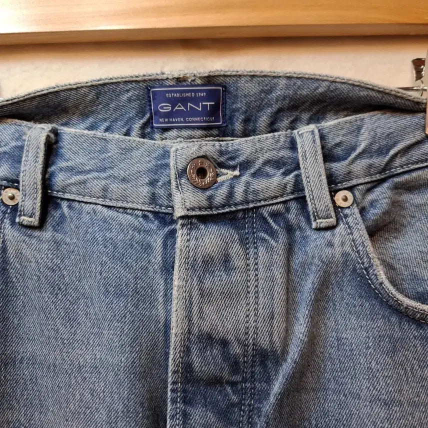 [SOLD OUT] GANT 갭 데님 패치 워크 팬츠