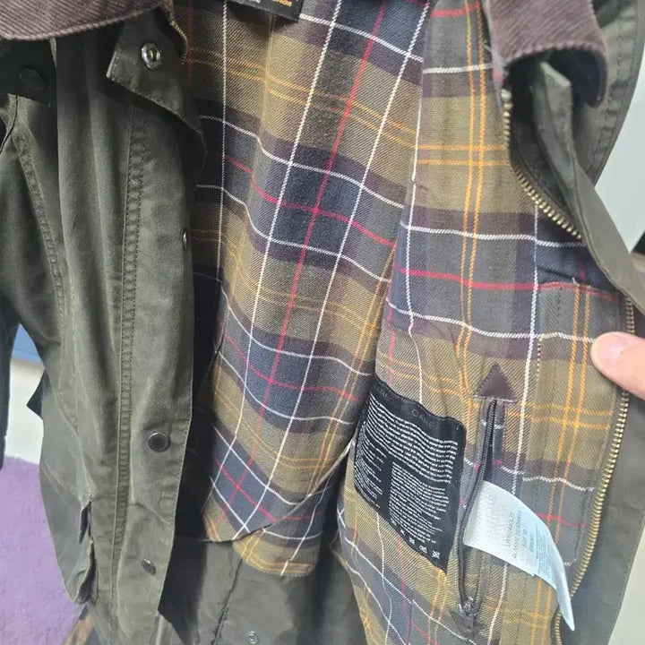 [BUNJANG] Barbour Olive Waxed Jacket / 바버 왁스 자켓 올리브