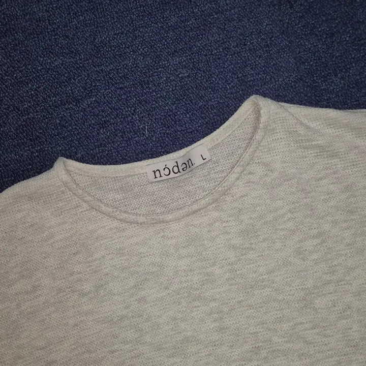 [BUNJANG] Noden Cropped Long Sleeve L / (1회착용)노든 크롭 롱슬리브 L [정가 40,000원]