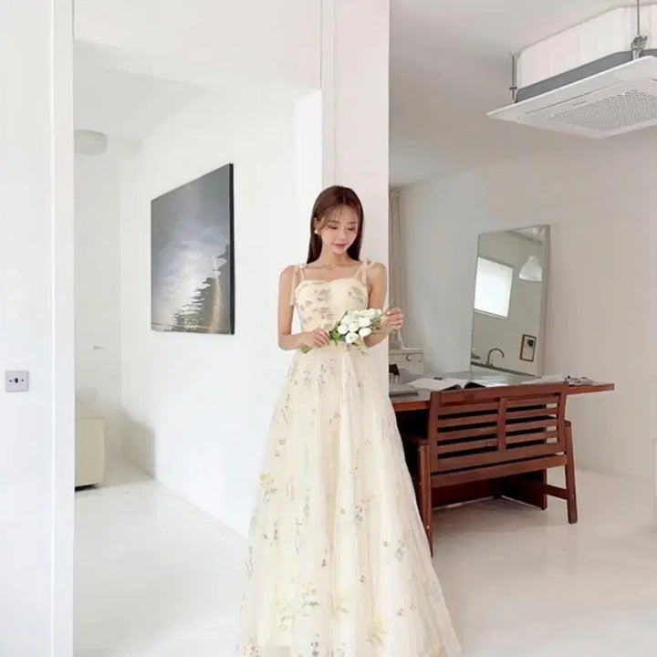 [SOLD OUT] 모반디 플라워셀프웨딩드레스 S