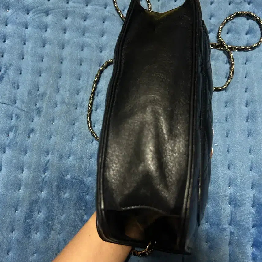 [BUNJANG] M Metropolis Quilting Chain Bag Black / 메트로시티 퀼팅 체인백 블랙 21x14cm