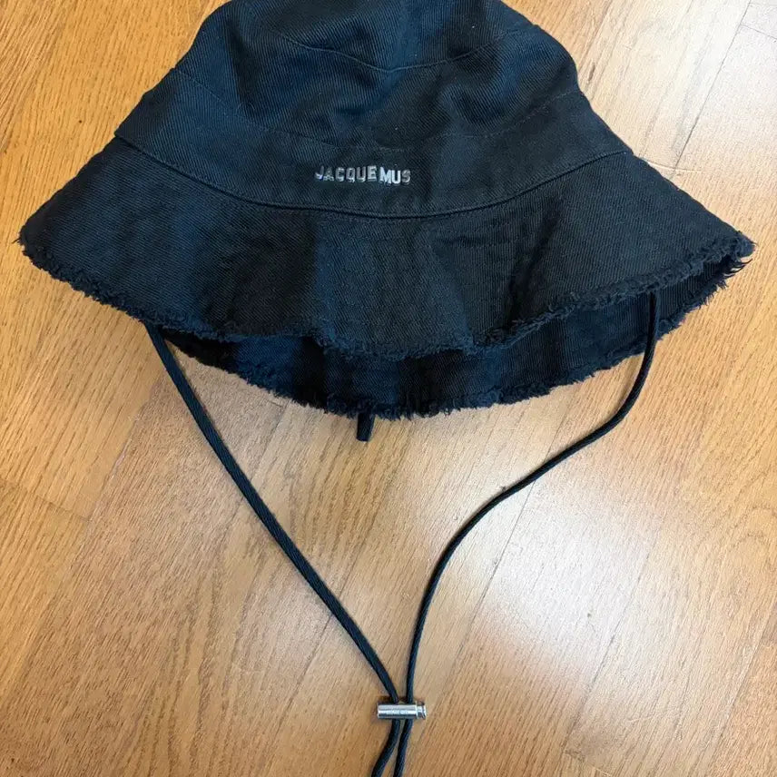 [SOLD OUT] [62] 자크뮈스 르 밥 아티초크 버킷햇