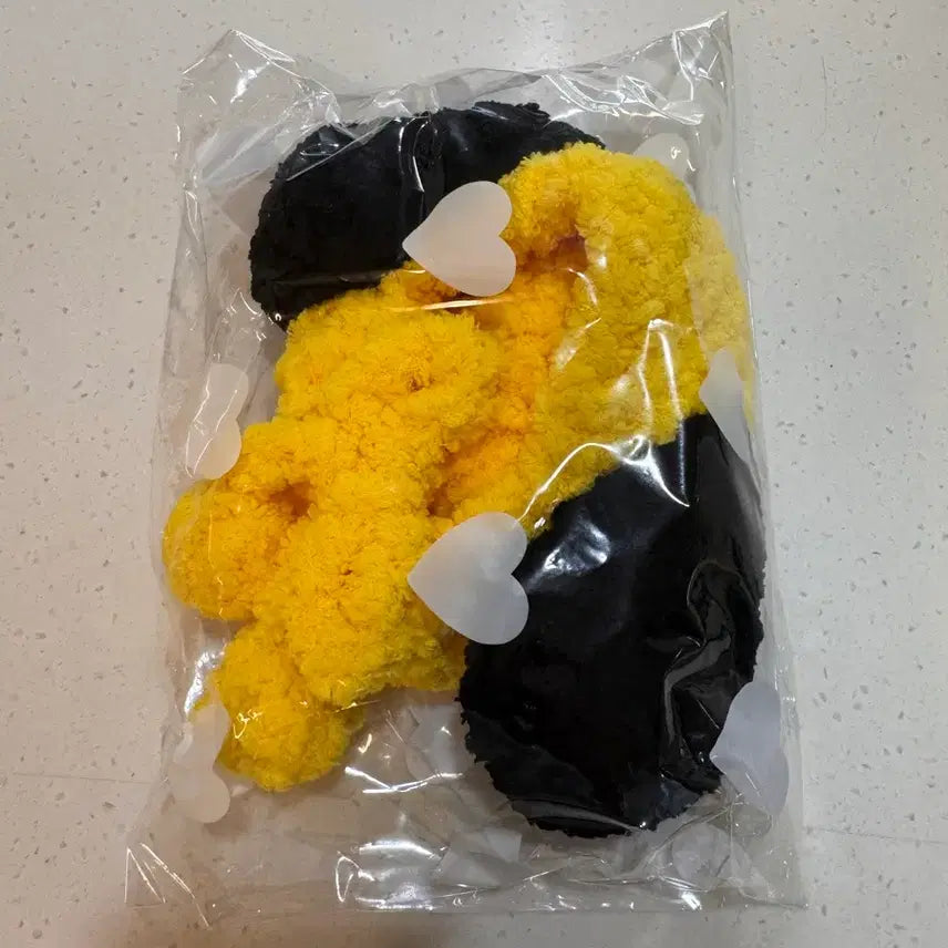 [BUNJANG] BT21 Chimmy Crochet Hat / 아미밤 뜨개 치미 모자