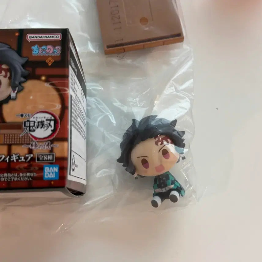 [BUNJANG] Demon Slayer Tanjiro Chokonokko Figure / 미개봉) 귀멸의칼날 제일복권 F상 탄지로 초코노코 피규어