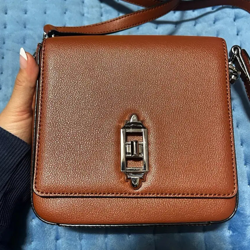[BUNJANG] Oryany Brown Leather Crossbody Tote Bag / 오야니 브라운 크로스백 토드백 16.5x16.5cm