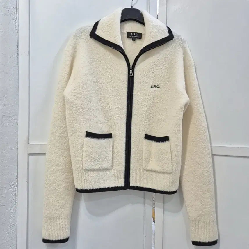 [BUNJANG] A.P.C. Margo Bouclé Zip-Up Cardigan Ivory S / 아페쎄(A.P.C.) 마고 부클 집업 가디건