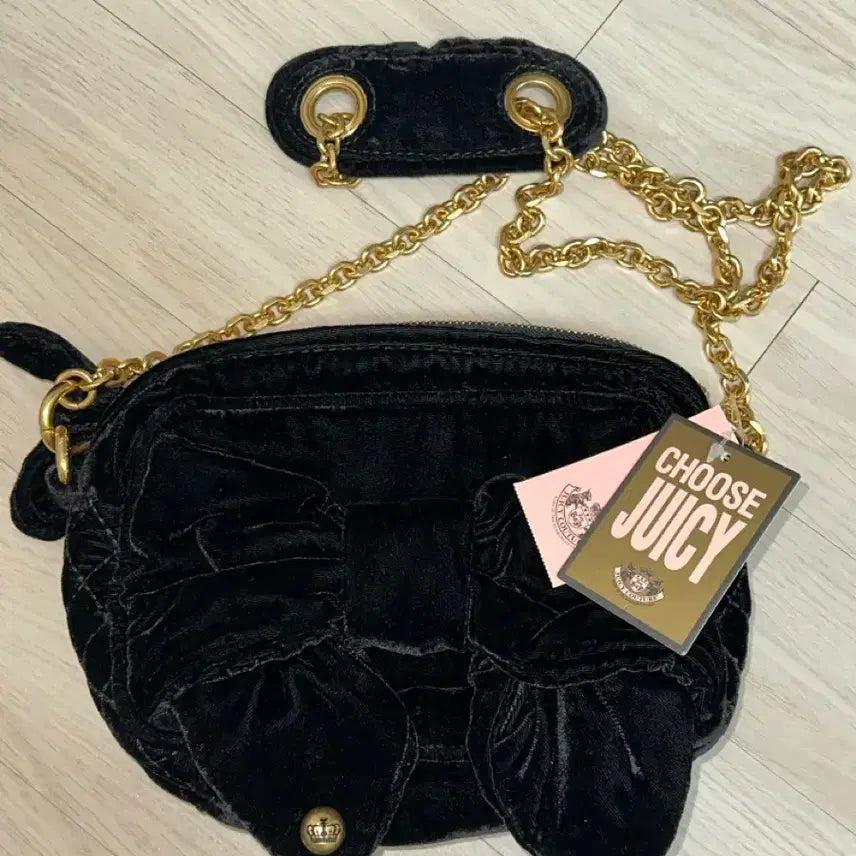 [BUNJANG] Juicy Couture Velvet Ribbon Chain Bag Black / 쥬시꾸뛰르 벨벳 리본 체인백 블랙