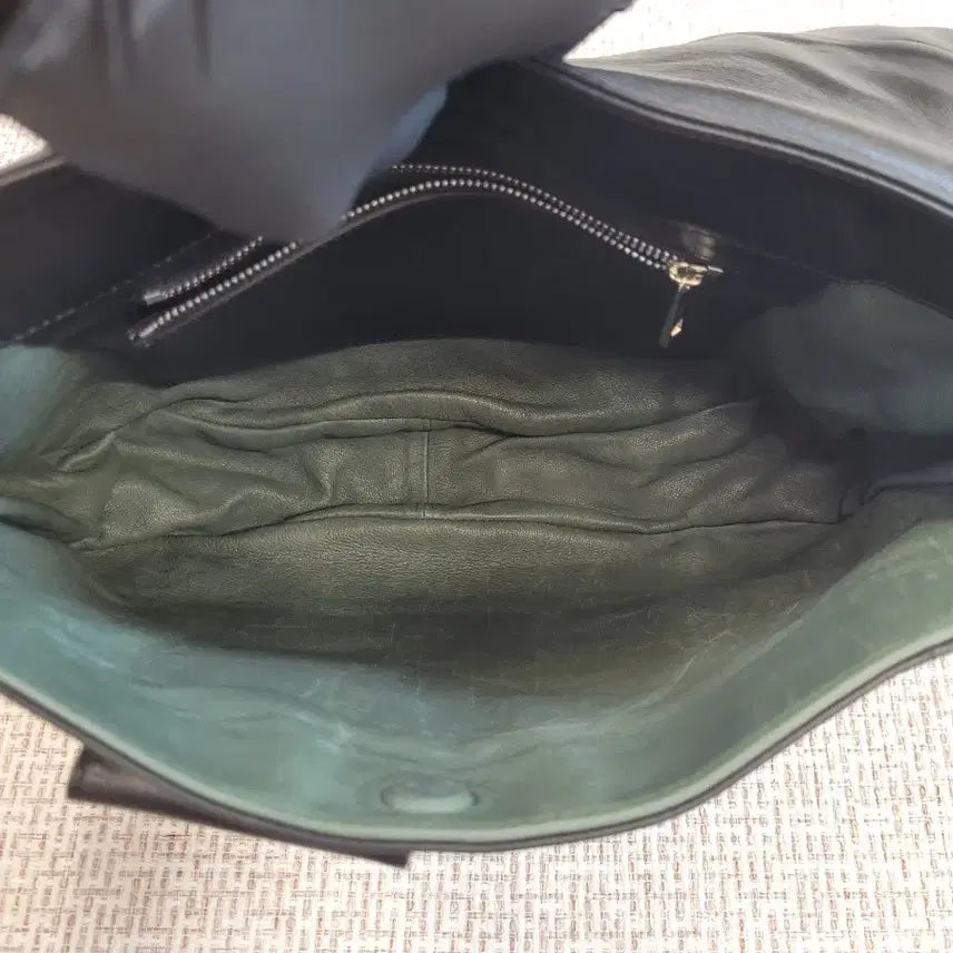 [BUNJANG] Matinkim Black Leather Chain Shoulder Bag / 마뗑킴 블랙 레더 체인 숄더백