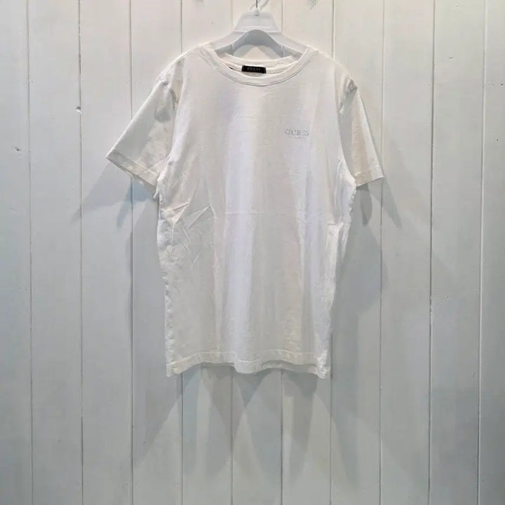 [BUNJANG] GUESS White Short Sleeve T-Shirt (Size L) / GUESS 게스 반팔티