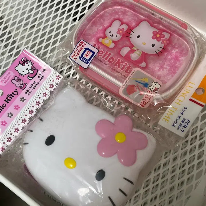 [BUNJANG] Sanrio Classic Hello Kitty Lunch Box / 산리오 고전 헬로키티 도시락통