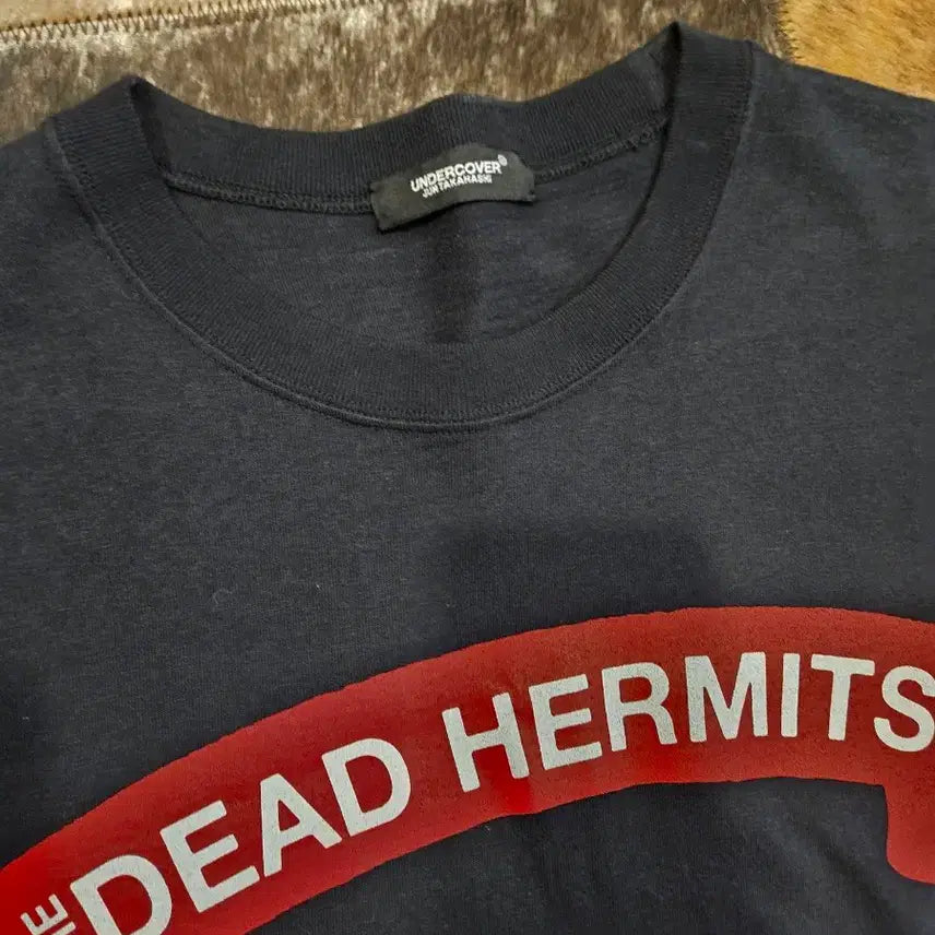[BUNJANG] Undercover "The Dead Hermits" Skull Graphic Short Sleeve T-Shirt / 언더커버 프린팅 반팔 티셔츠