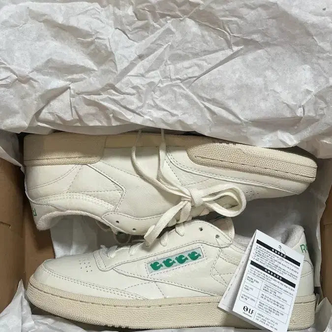 [SOLD OUT] [270] 컬렉트피시스 x 리복 클럽 C85 빈티지 새상품
