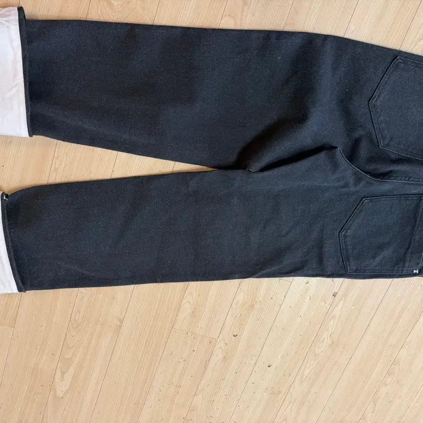 [BUNJANG] Time Black Roll-up Jeans / 타임.롤업.블랙진