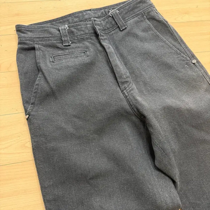 [BUNJANG] Time Black Roll-up Jeans / 타임.롤업.블랙진