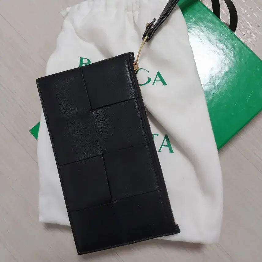 [BUNJANG] Bottega Veneta Intrecciato Pouch / 보테가 인트레치아토 파우치