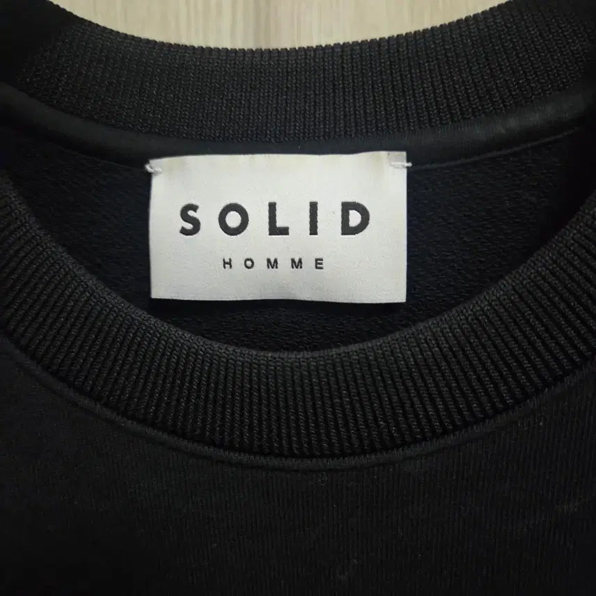 [BUNJANG] Solid Homme Back Logo Sweatshirt Black / 솔리드옴므 백로고 맨투맨 블랙 46