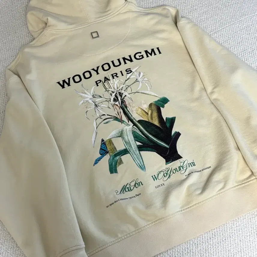 [SOLD OUT] [새상품급] 우영미 23SS 플라워 아이보리 후드티 48사이즈