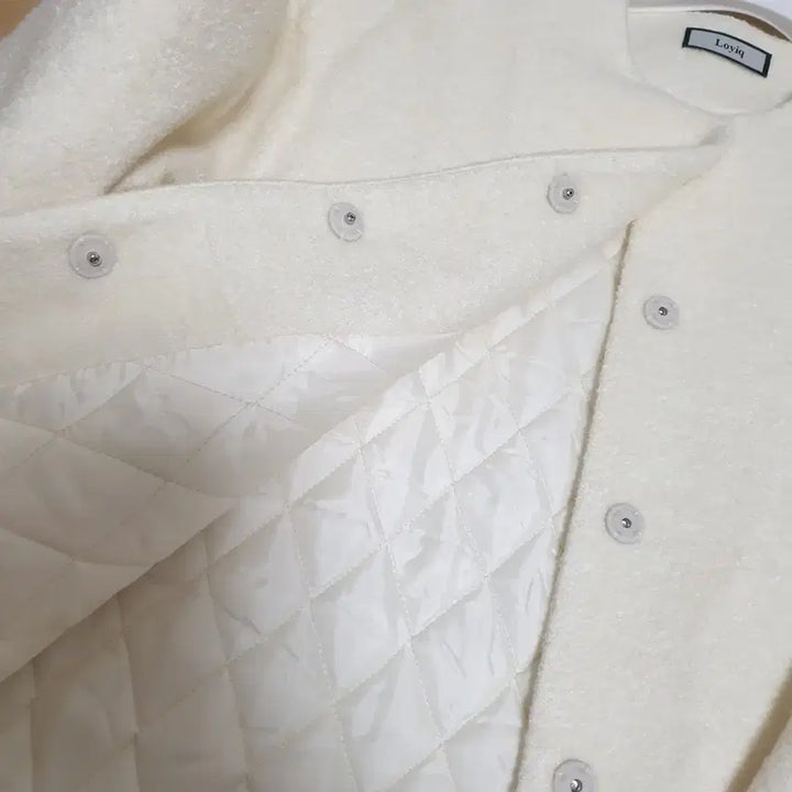 [BUNJANG] Loike Quilted Half Coat Cream / 로이크 누빔 하프 코트 blucle half coat cream