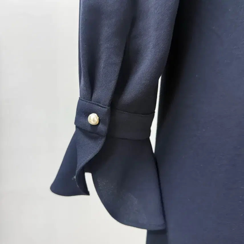 [SOLD OUT] 하케쉬 세일러 펄 원피스 (네이비)