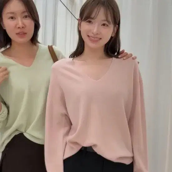 [BUNJANG] Fyeo (Foryouon) Raywool V-neck Knit 2-Set / 포유온 fyeo 레이울 브이넥 니트 2개 새상품 일괄 판매합니다