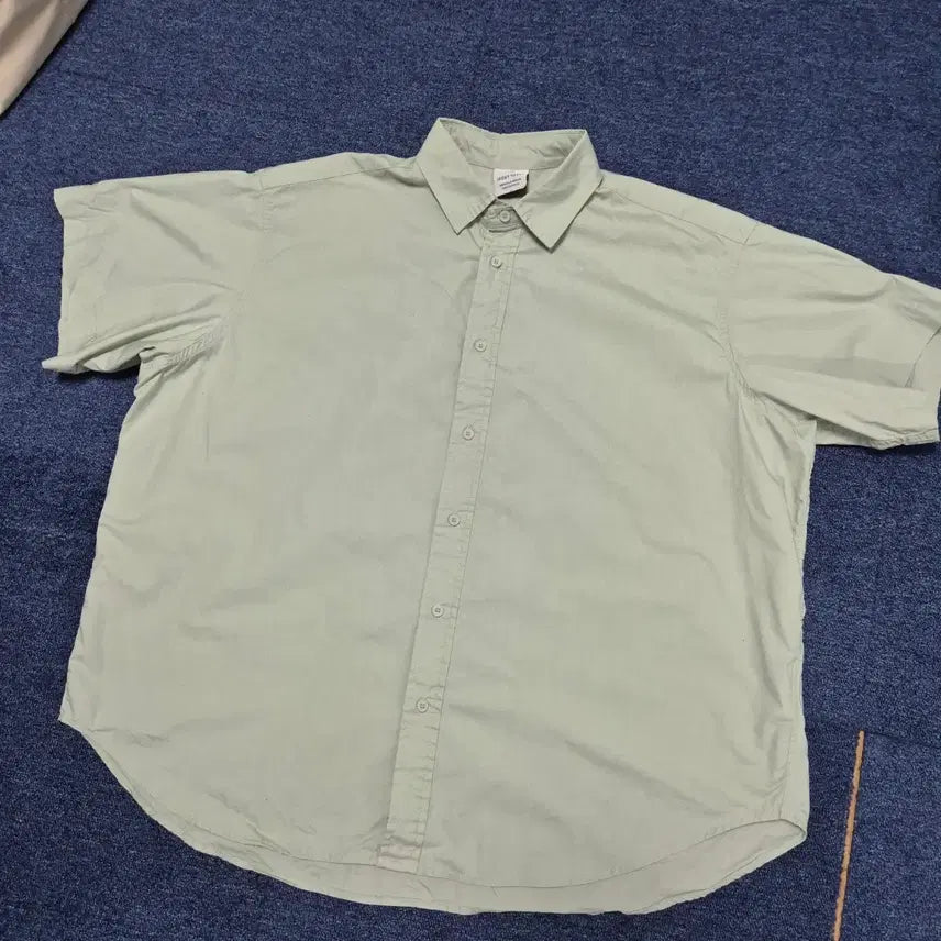 [BUNJANG] Irony Porno Oversized Short Sleeve Shirt / 아이러니포르노 오버핏 셔츠 반팔 [정가 54,000원]