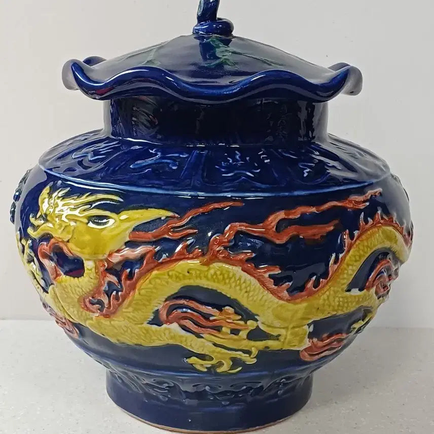 [BUNJANG] Five-Color Celadon Porcelain Jar with Dragon Motif / 오채청화 용 문양 도자기 항아리