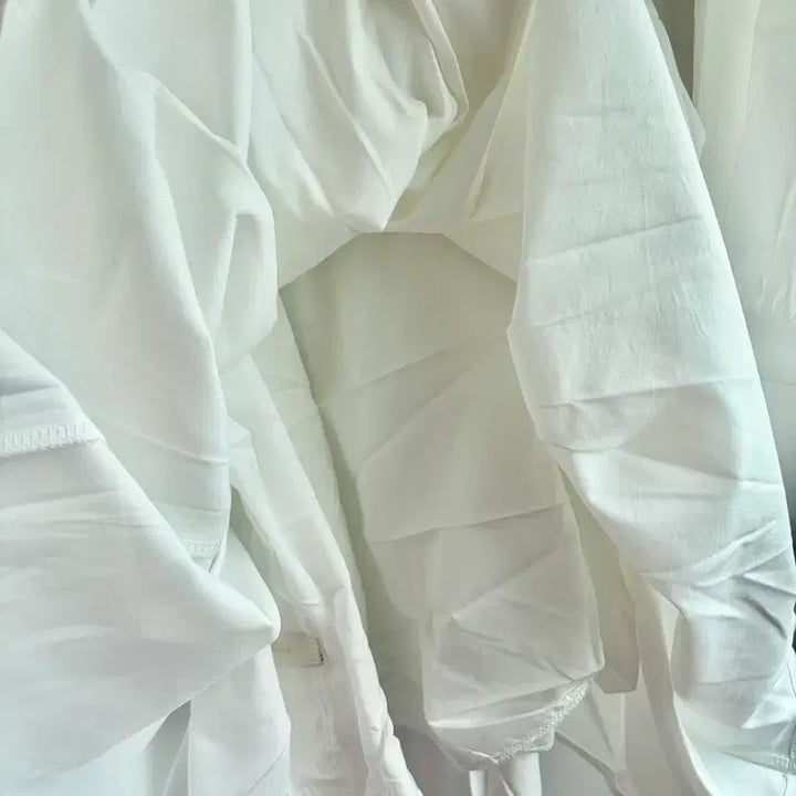 [BUNJANG] White Pintuck Midi Dress / (새상품) 화이트 핀턱 미디 원피스