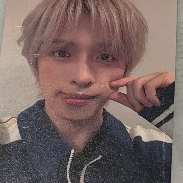 [BUNJANG] AKDIZ GAON Yeongdeungpo Photocard / 엑디즈 가온 후즈팬 영등포 포카