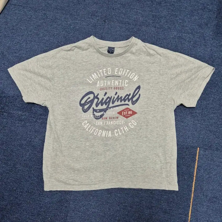 [BUNJANG] AGE-ODD Short Sleeve T-shirt M / (1회착용)에이지오디 반소매 티셔츠 M [정가 25,800]