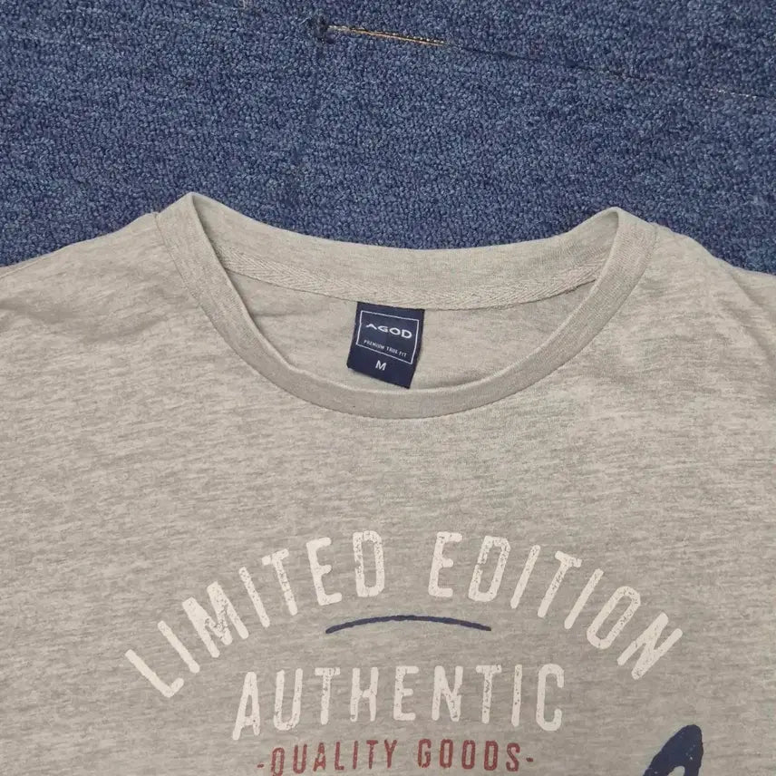 [BUNJANG] AGE-ODD Short Sleeve T-shirt M / (1회착용)에이지오디 반소매 티셔츠 M [정가 25,800]