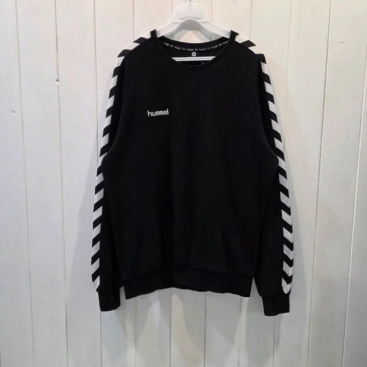 [BUNJANG] Hummel Black Sweatshirt XXL / 맨투맨 <험멜>