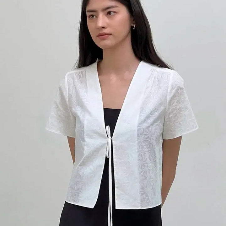 [BUNJANG] Obeneire Flor Blouse / 오브네어 플로르 블라우스 flore blouse