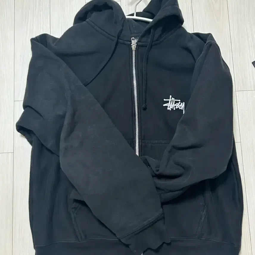 [SOLD OUT] 스투시 후드집업 블랙