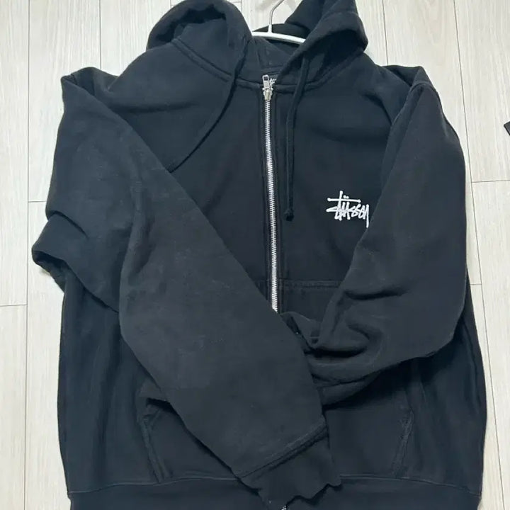 [SOLD OUT] 스투시 후드집업 블랙