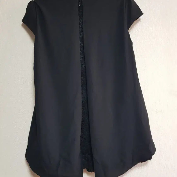 [BUNJANG] Anziek Black Blouse / 안지크 블라우스