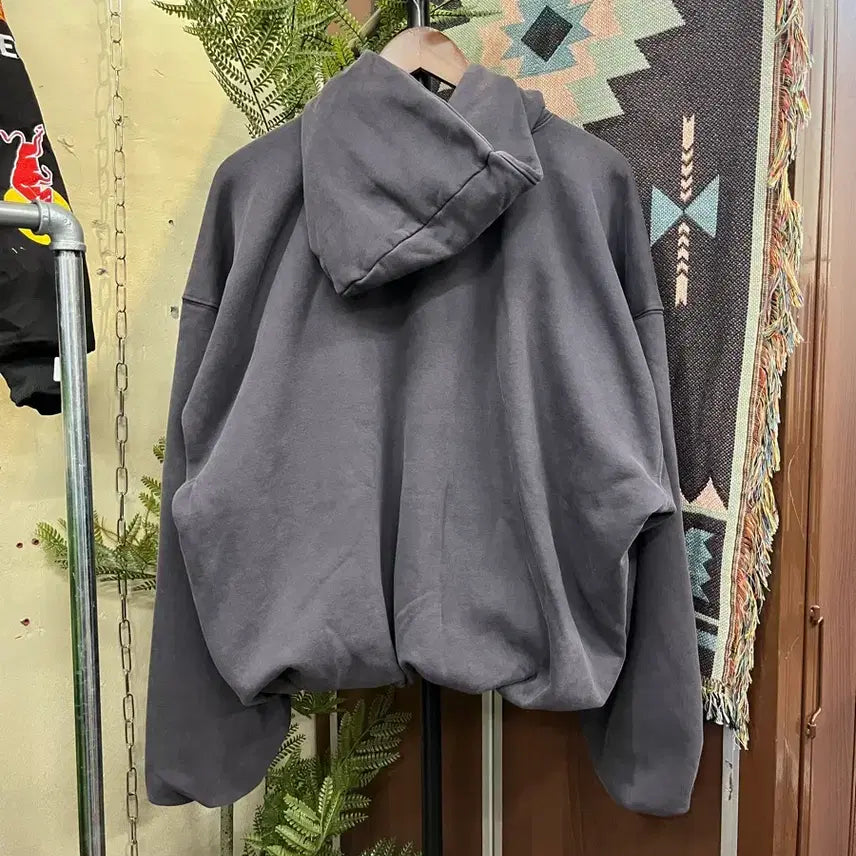 [BUNJANG] Yeezy Gap Engineered by Balenciaga Dove Hoodie / 이지 갭 엔지니어드 바이 발렌시아가 도브 후디 